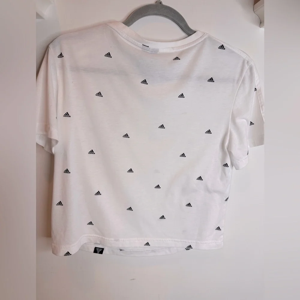 Adidas Women's All Over Print Crop Tee - Picture 6 of 6